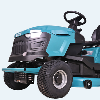 Powerful single-cylinder engine with cast iron sleeve